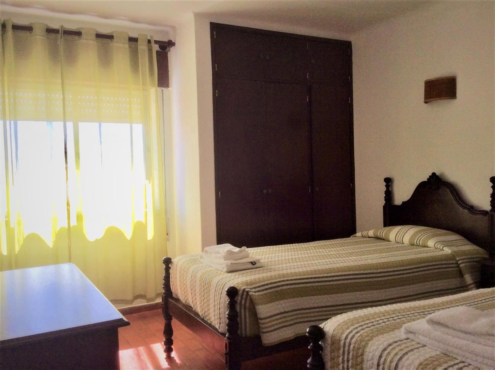 Apartamentos Salema Praia Club Екстер'єр фото