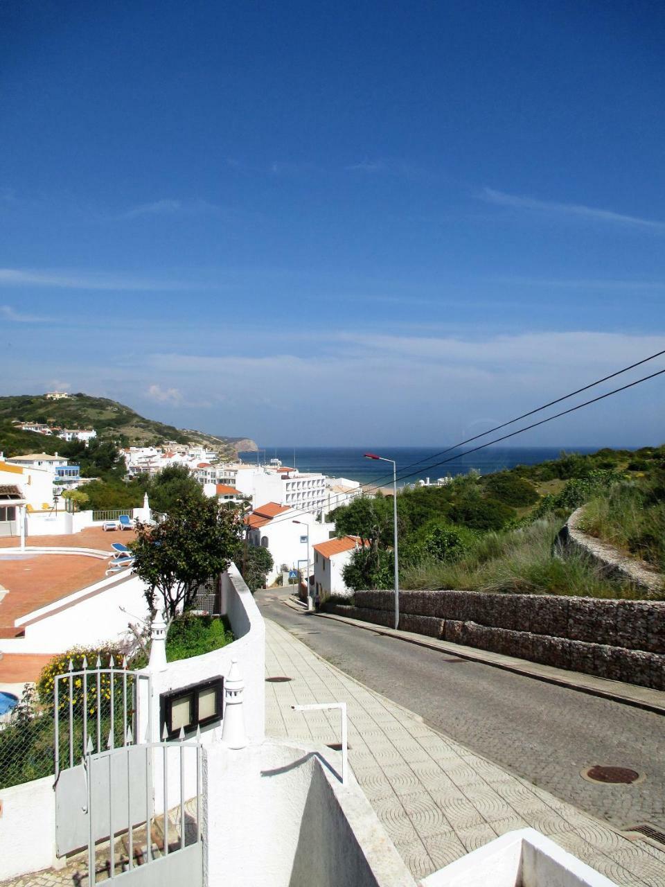Apartamentos Salema Praia Club Екстер'єр фото